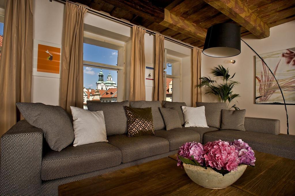 U Kapra Apartments Prague Exterior photo